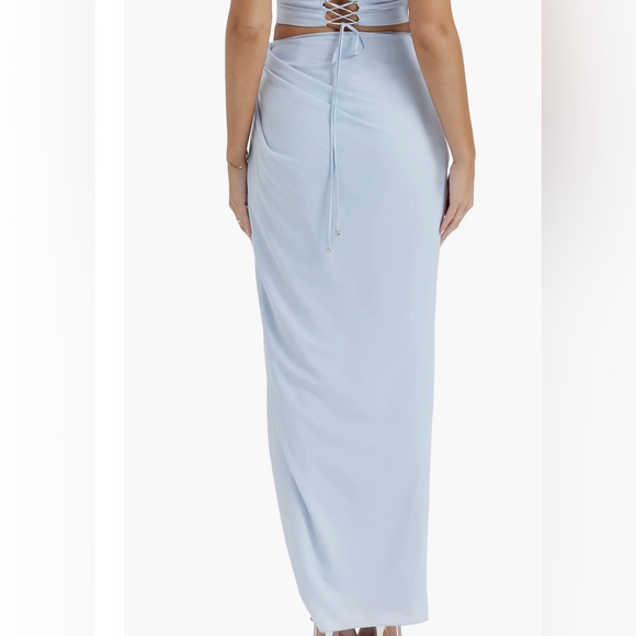 Beautiful baby blue House of CB skirt - Picture 4 of 4